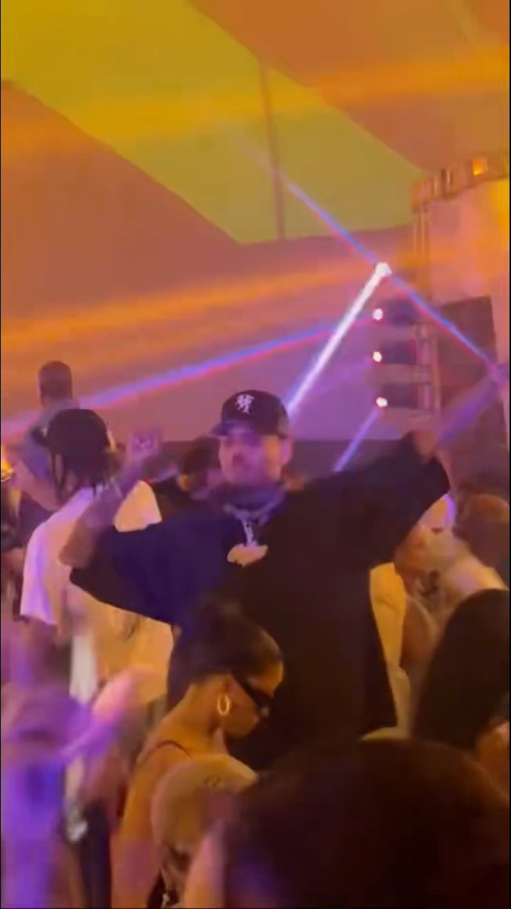 Chris Brown Vibing to Kendrick Lamar’s “Not Like Us” ??