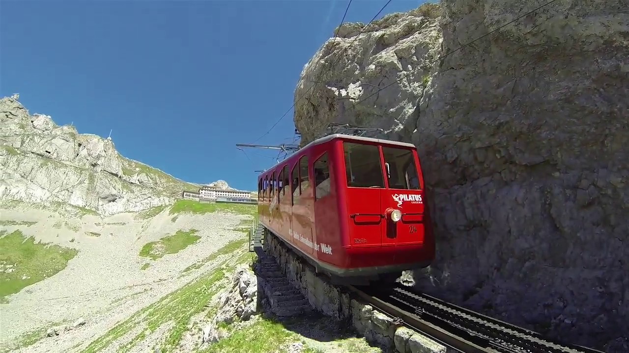 洋書 Erlebnis Pilatusbahn Pilatus Railway 🇨🇭Riding the World's Steepest Cogwheel Railway in
