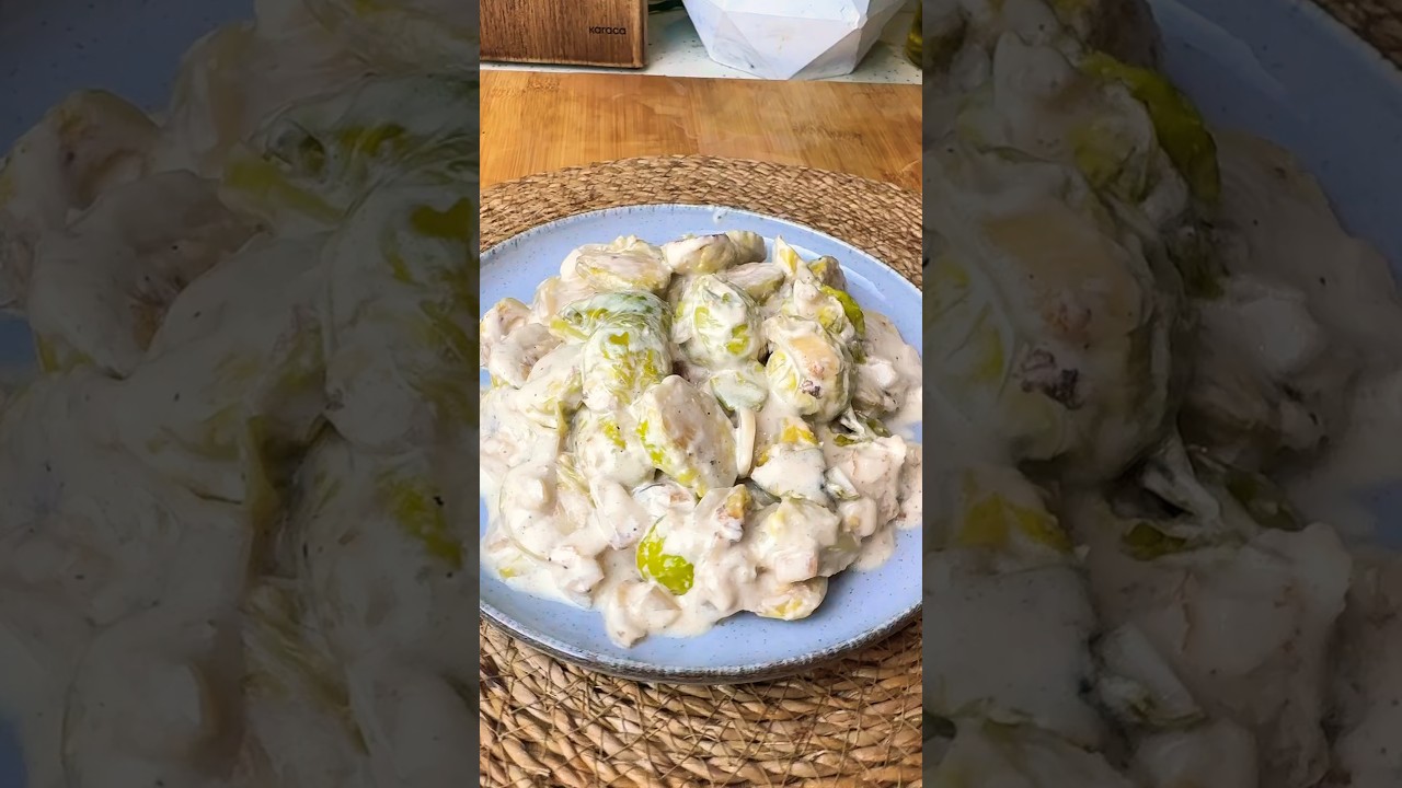 Labneli Brüksel Lahanası Mezesi: Bağımlılık Yapan Kolay Tarif! 🥦🧀 #Shorts #keşfet Labneli Brüksel Lahanası Mezesi: Bağımlılık Yapan Kolay Tarif! 🥦🧀 #Shorts #keşfet