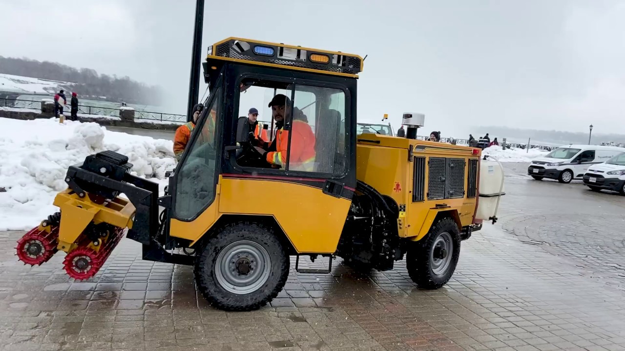 Trackless DeIcing (Brine) Sprayer YouTube