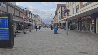 Southend High Street Walk - Early Morning Vibes - ( relaxing walk )
Please like subscribe comment :) share smash the bell :)
my ASMR channel minxlaura123asmr https://www.youtube.com/@MinxLaura123
x @minxlaura123 instagram - minxlaura123 tik tok @minxlaura123asmr
goodreads -https://www.goodreads.com/user/show/37796824-minx-laura Southend High Street Walk - Early Morning Vibes - ( relaxing walk )