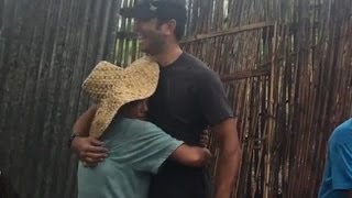 Gerald anderson pays surprise visit to his mother in general santos
city let's remind this on