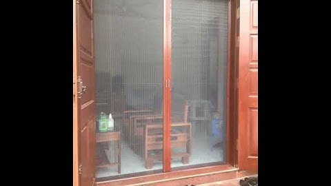 Cửa lưới chống muỗi dạng xếp Quang Minh: Sang trọng - Hiện đại