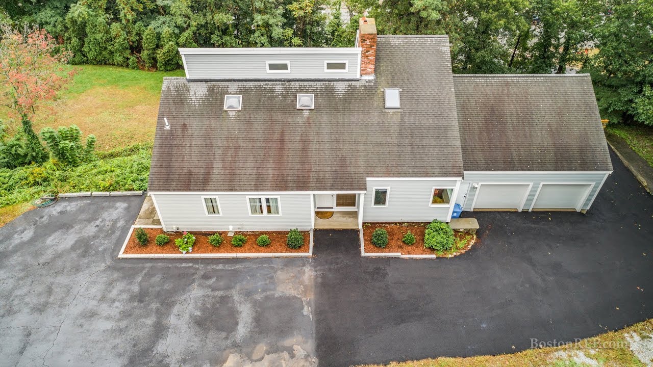 435 South St, Reading MA Michael Barrett Tel 7819103104 YouTube