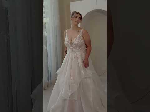 Introducing the 2025 Bella e la Bestia Bridal Collection.