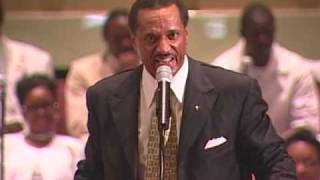 Rev. Tellis Chapman at Dr. Frank Ray New Salem Missionary Baptist Church
