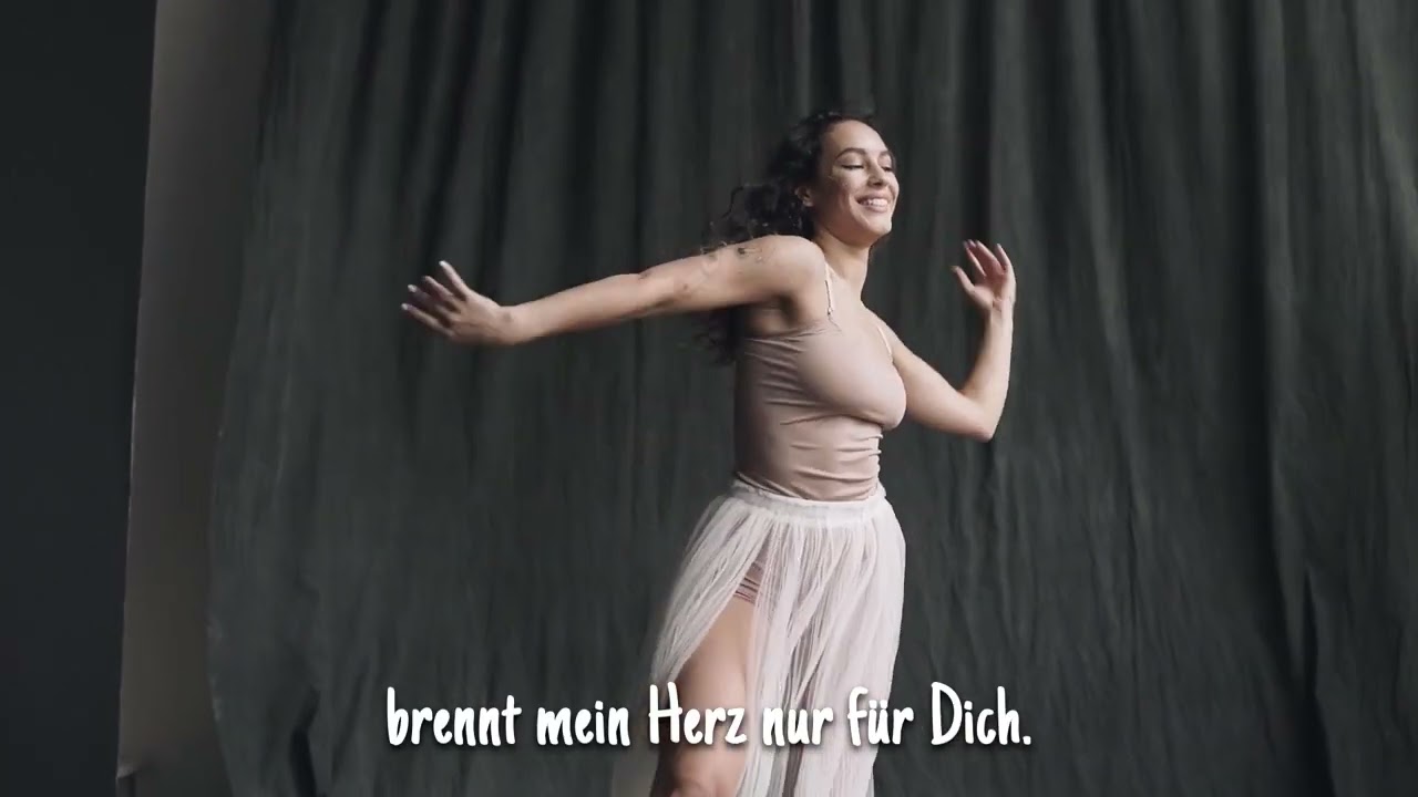 German B1 (Karaoke) - So gross ist meine Liebe....