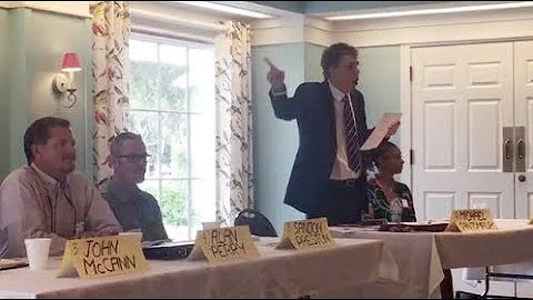 Hilton Head mayoral forum turns chaotic after 'Hol...