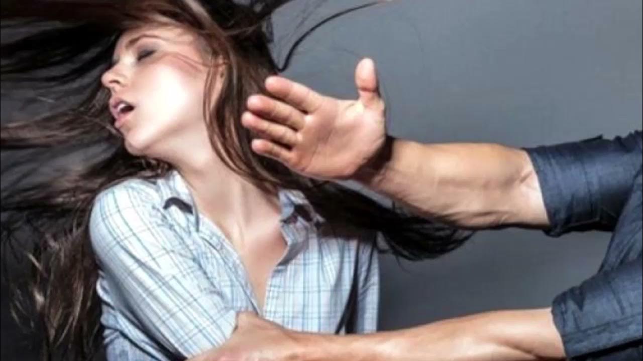 сзади за волосы. мужик ударил девушку. мужик ударил девушку. мужик ударил девушку. мужик ударил девушку.