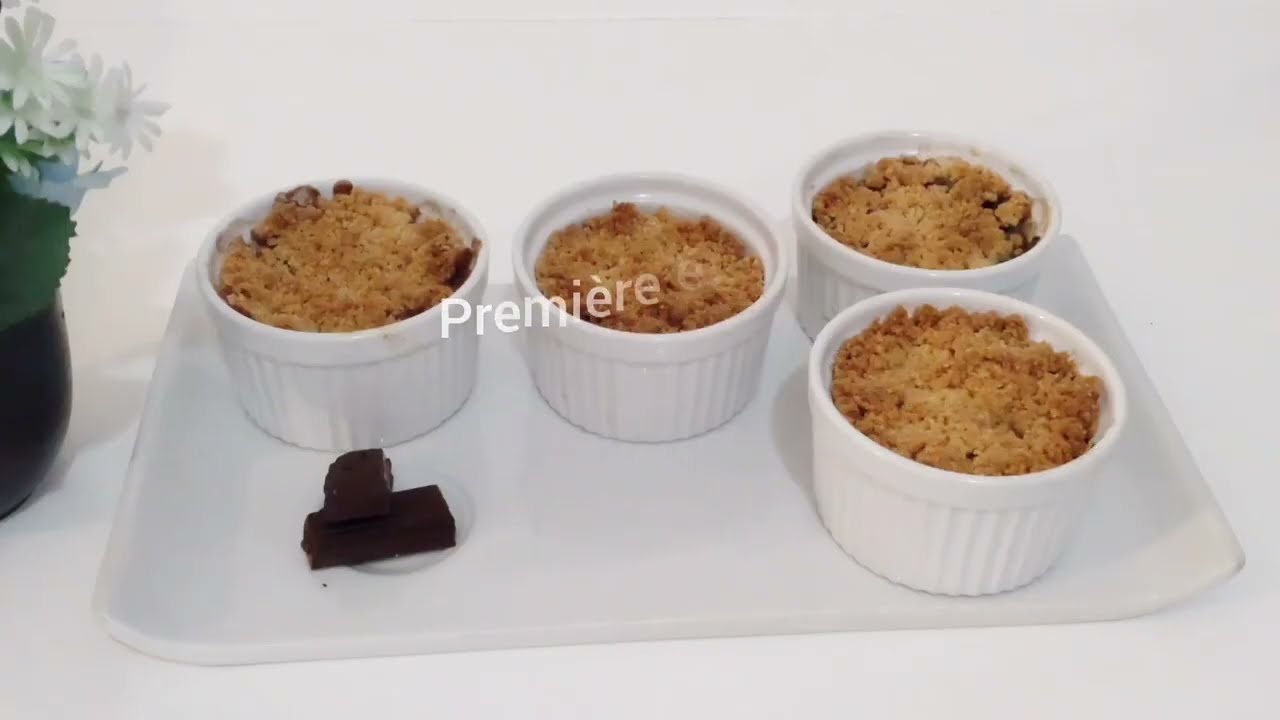 crumble à la poire 🍐🍐 et chocolat noir.