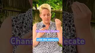 #spiritcommunication #hecate #divinefemine #divinefeminineenergy #channeling #channeledmessages