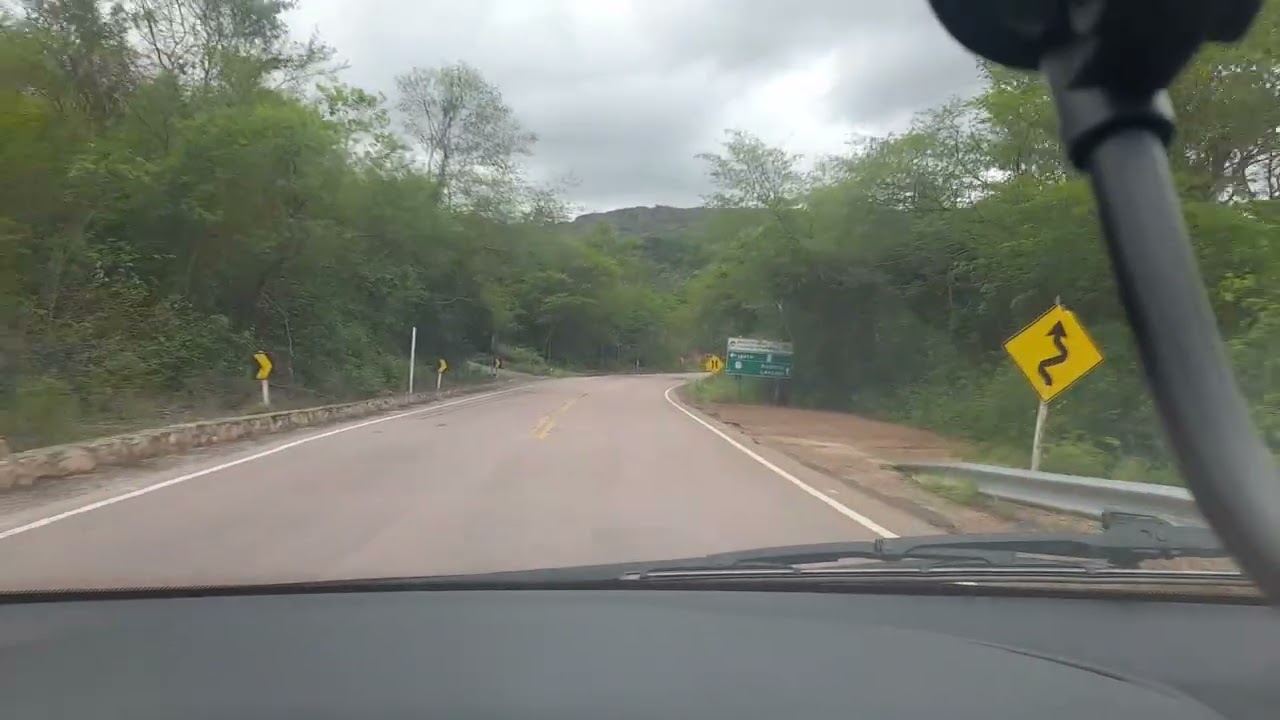 Viagem de carro ao nordeste via ba 142 br 242 e br 116 de ibicoara a feira de Santana .