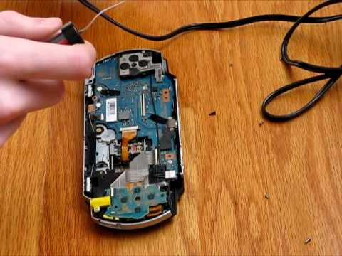 How to Fix your PSP not turning on! :)