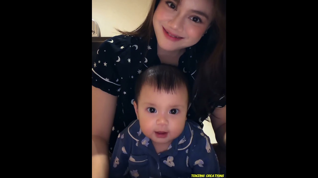 Babies Imitating parents 