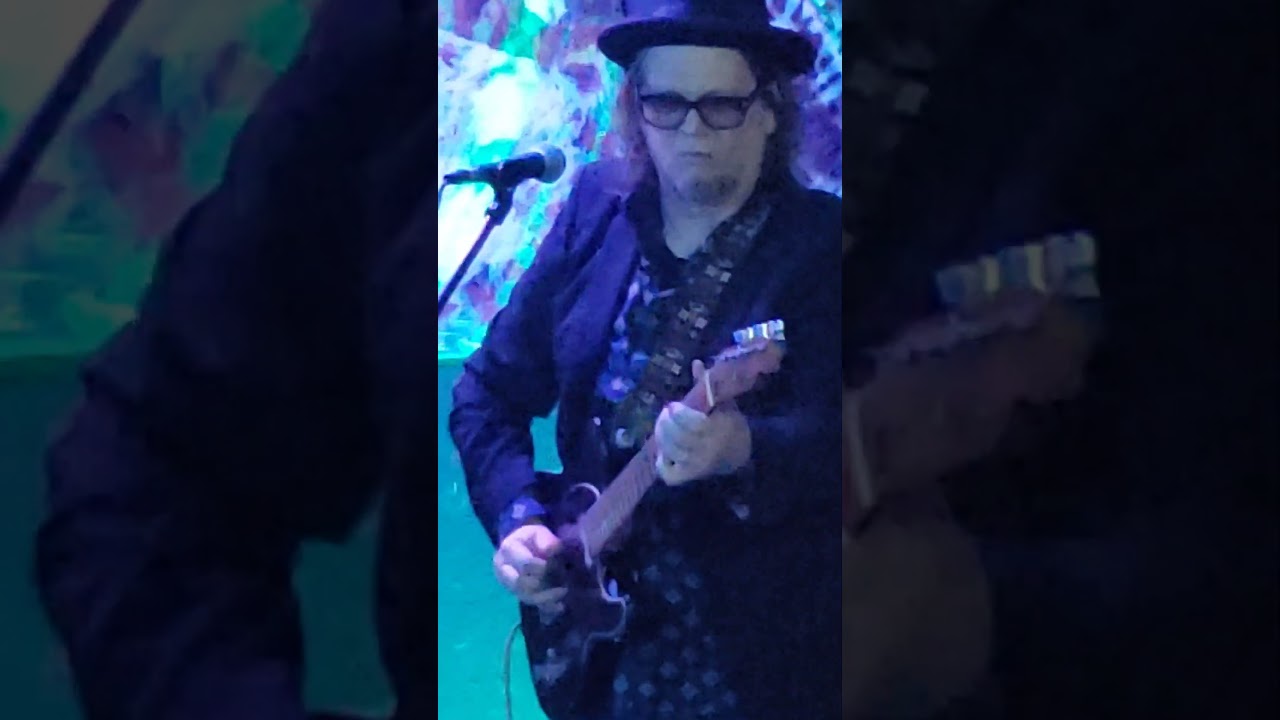 Love Comes In Waves - Kirk Adams 