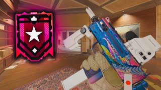 HOW A TOP CHAMPION PLAYS RANKED - Rainbow Six Siege Console Ranked