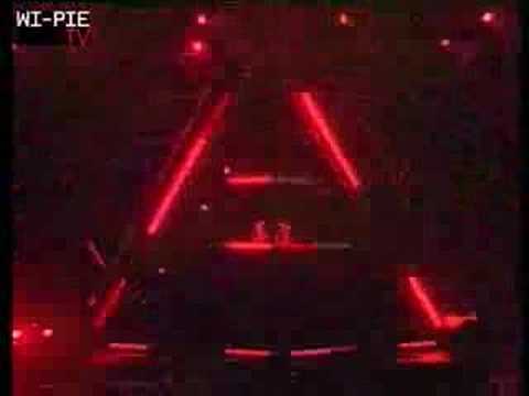 daft-punk-live-from-torino-12-07-2007-part-2