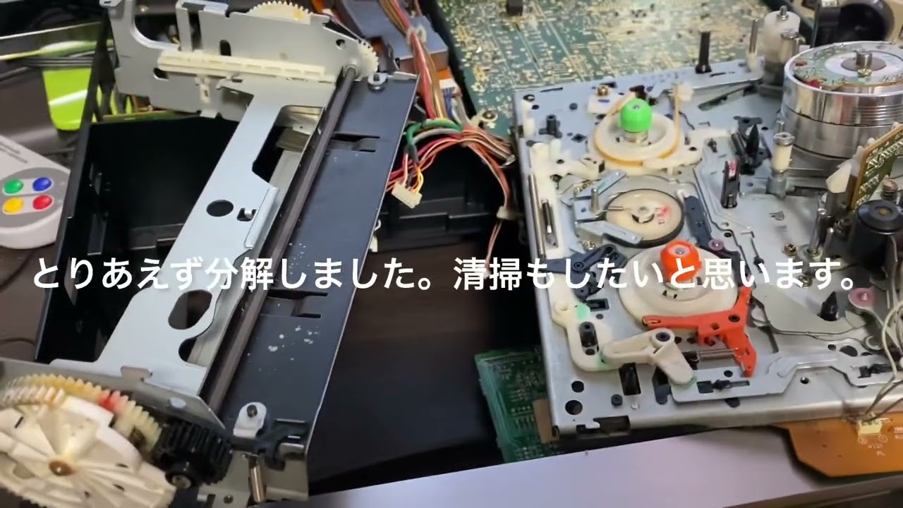 TOSHIBA S-VHSビデオデッキの修理（分解編） - YouTube