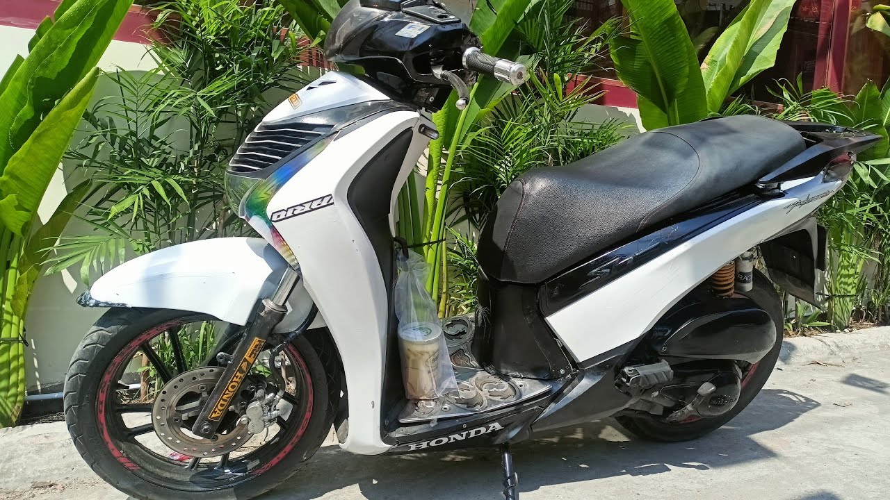 Honda Dylan 150 up SH 2 đĩa/ giấy tờ/máy êm/ Chỉ 10900k(ĐÃ BÁN)