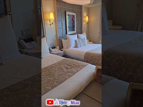 CHAMBRE DELUXE DISNEYLAND HOTEL DISNEYLAND PARIS
