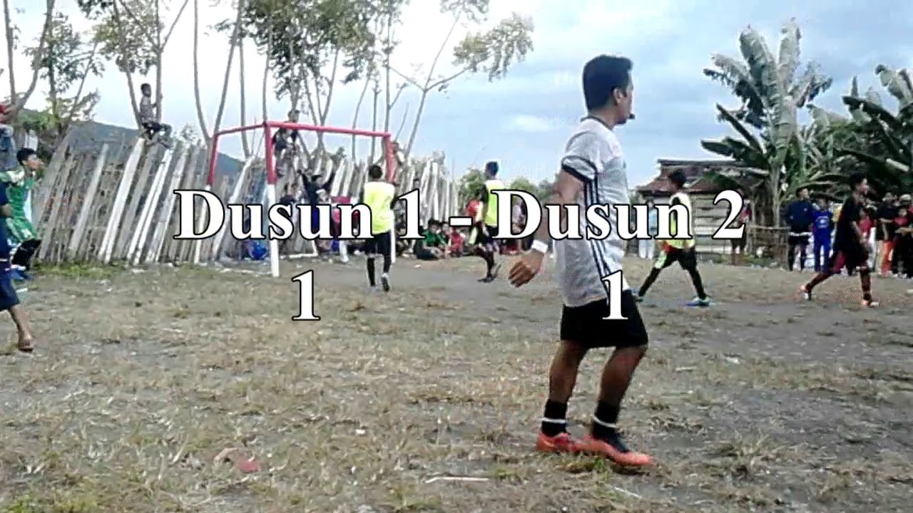 [Full] Pertandingan Futsal antar Dusun di Desa Tontouan (Spesial Hari Kemerdekaan) - Dokumenter