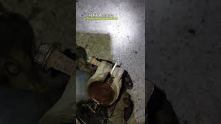 Mechanic tip. How to spread steering knuckle sleeve for struts