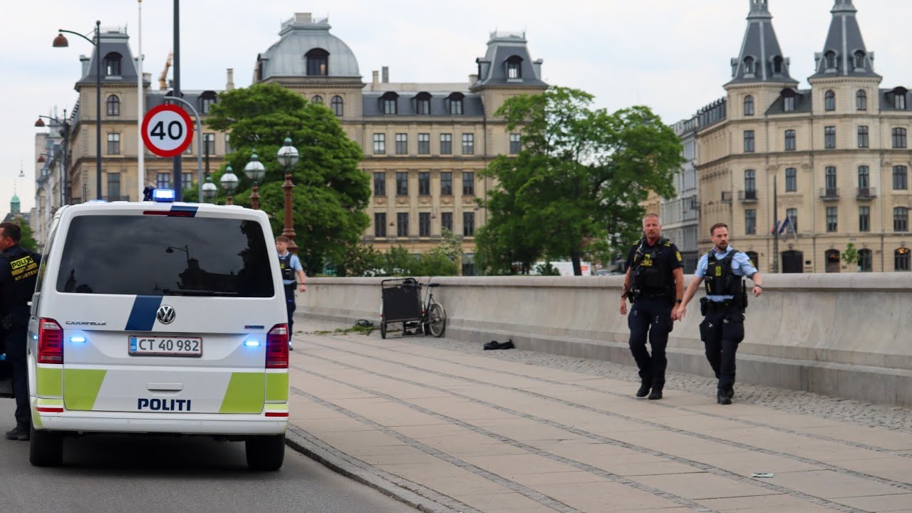 Magnetfiskeren på Dronning Louises Bro finder håndgranat - Indsatsleder politi og EOD 23-05-2023
