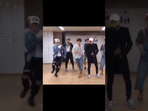 وأخيراااا تم فتح منتدى شكرا لكم شاركوني تعليقاتكم بالمنتدى