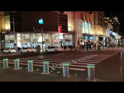 WangFuJing - Smart Pedestrain Crossing | ทางม้าลายอัจฉริยะ ที่ถนนคนเดินหวังฝูจิ่ง ปักกิ่ง