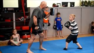 KIDS KICKBOXING / MITT DRILLS