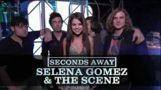 Selena gomez the scene performing a ...