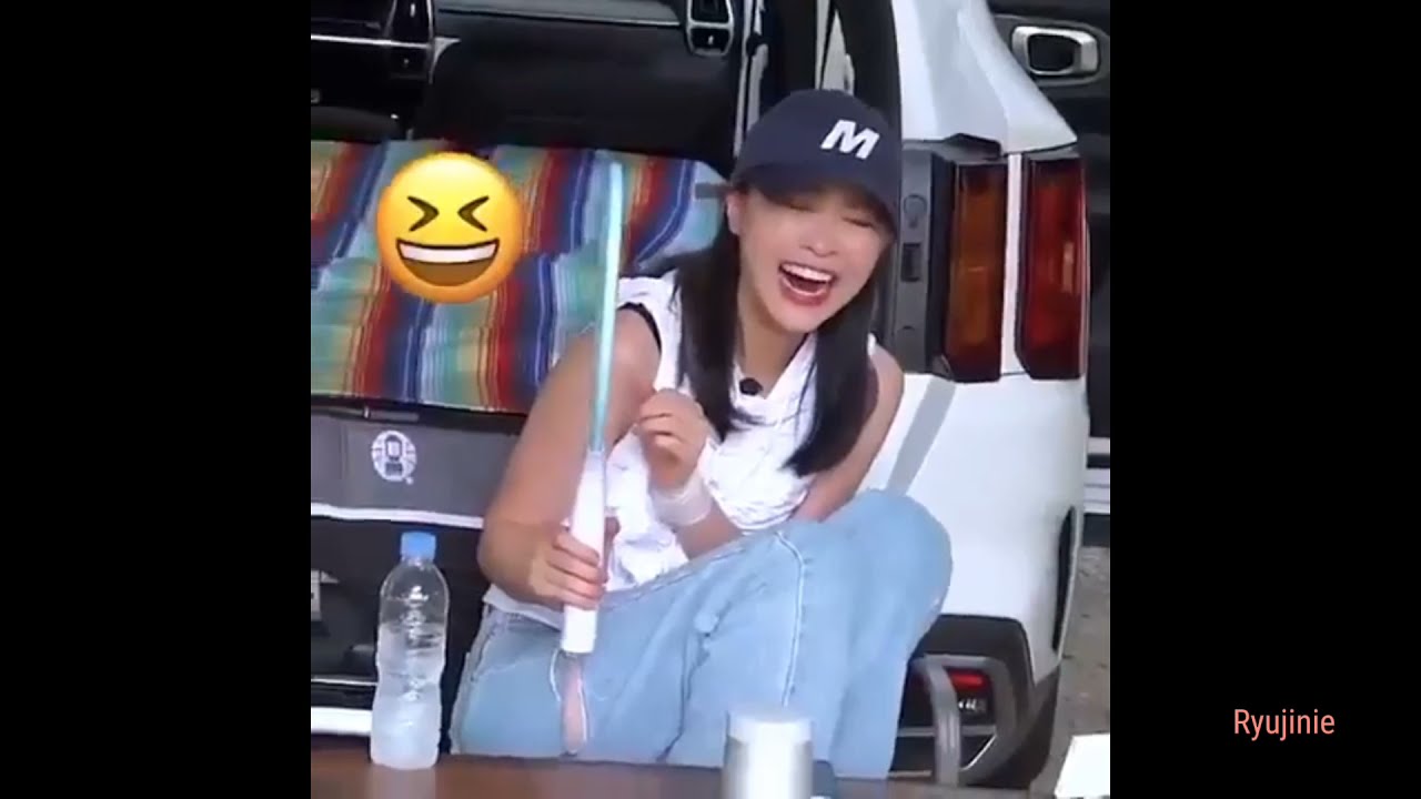 Ryujin scared moments (2/2)