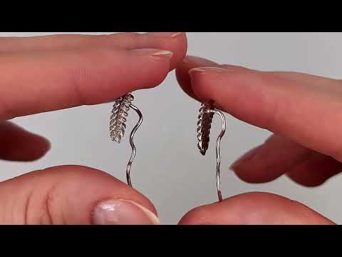 Срібні сережки каффи Колоски БС2075біл розмір 30х6 мм вставка білі фіаніти вага 1.62 г, видео 1