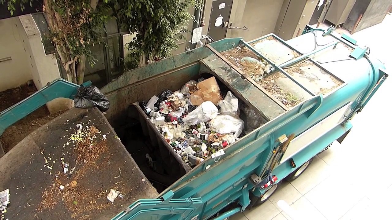 Santa Monica Front-Load Garbage Trucks