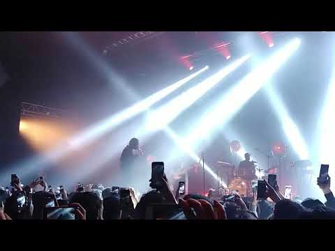 180307 Daniel Caesar - Get You (live in Seoul)