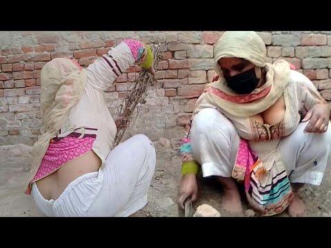 Ghar Ka Kaam Kia _ Village Life In Pakistan _ Desi Aunty New  Hot Vlog _ Village Woman Daily Routine
