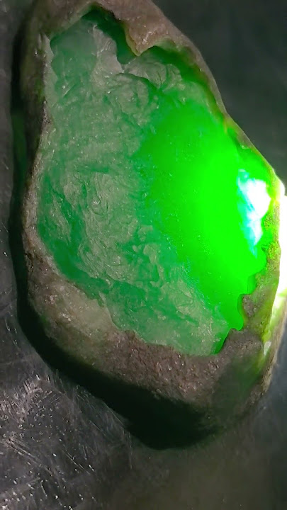 #翡翠 #珠宝 #玉石 #翡翠手镯 #珠宝首饰 #jade #Trang sức. #Ngọc Thạch. #Ngọc bích. #Jamrud #Perhiasan. #Batu giok