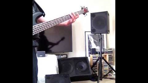 Bass AXE-FX II Matrix Amps with CFR12s and Q12s