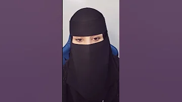 انا الابيض اذا غيري تلون بصوتي 