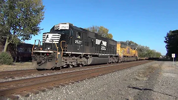 NS 2527 West at Chesterton, IN 10/11/15 (HD)