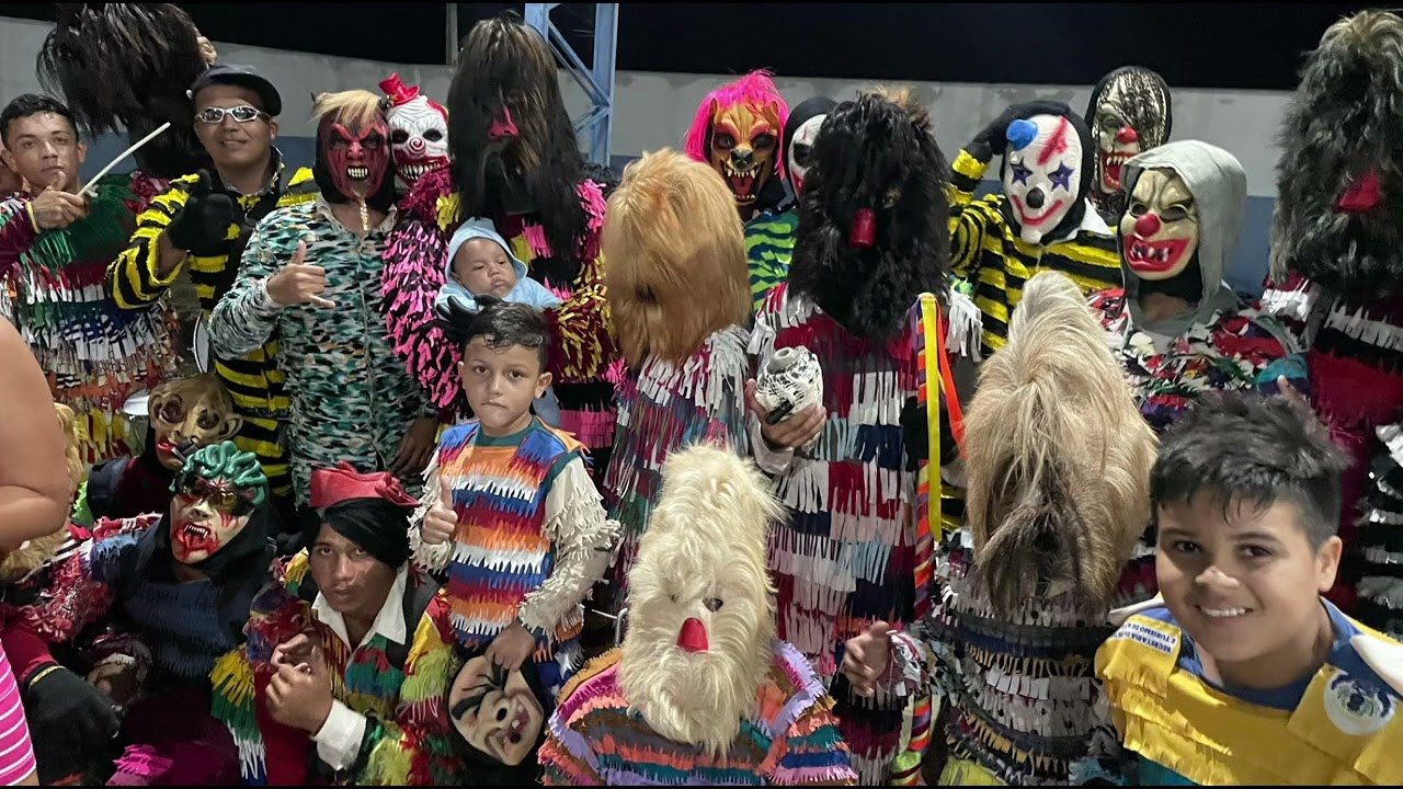 Caretas turma da pisadinha