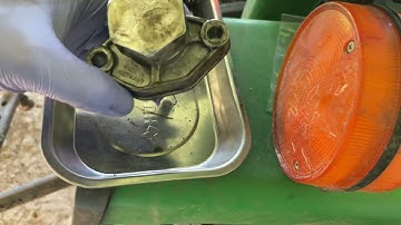 Mercedes Benz 560SEL MY 89 - Timing Chain Tensioner replacement Part 1 - Failed Febi  Tensioner