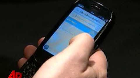 Review: Palm Pre-Great Software, No Battery Life