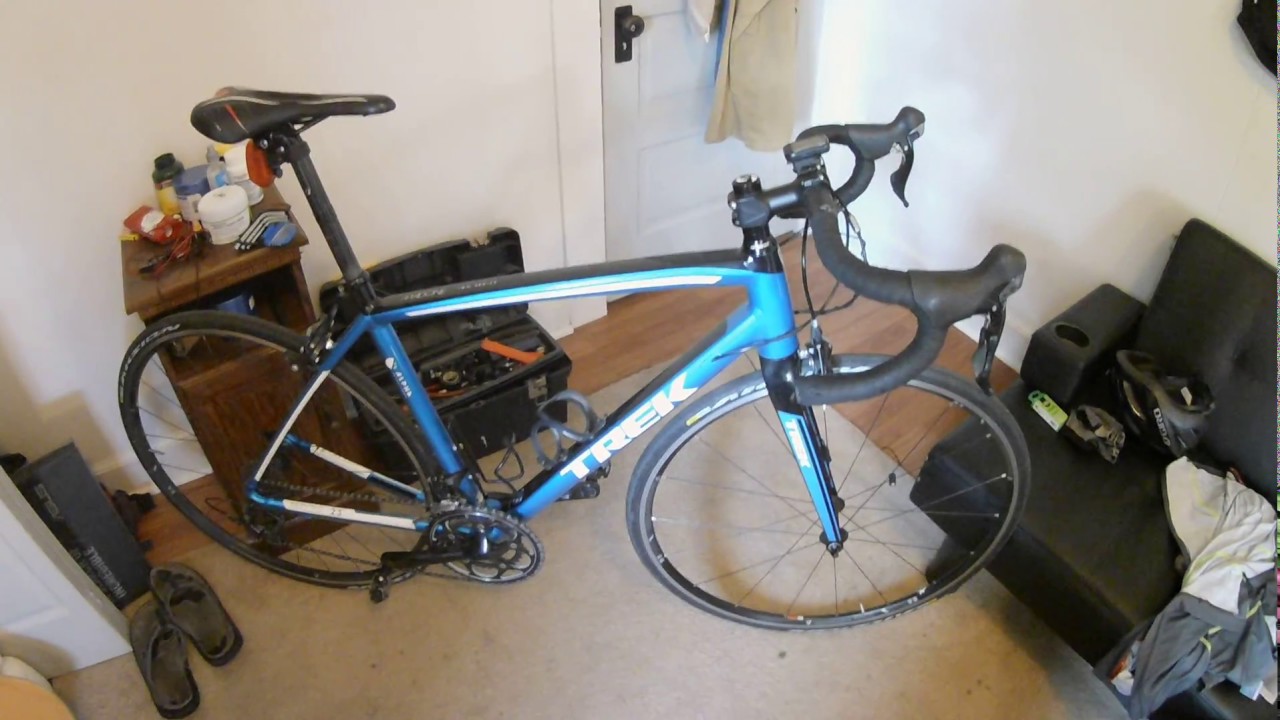 trek madone 2.3 weight