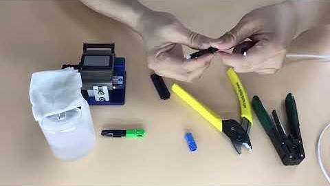 Waterproof SC APC Fiber Optic Fast Connector.