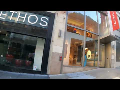 Cruising through Union Square in San Francisco! What&#39;s new?