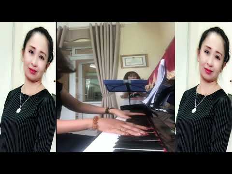 在 YouTube 上觀看「Tập Bài hát GIẤC MƠ MÙA LÁ」