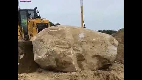 Dangerous Heavy Excavator Work #shorts