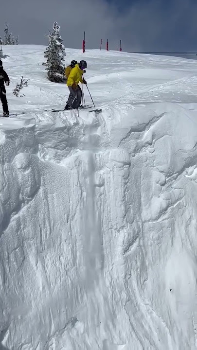 Corbet’s Couloir                                     #jackson #corbets #ski