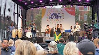 Colah Colah & Peace DC - The Bees  @ Weltmarkt 2023